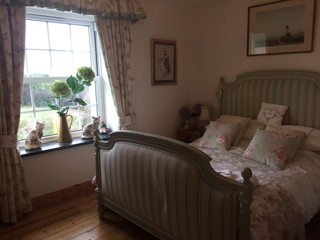 Melorne Farm Bed & Breakfast คาเมลฟอร์ด ห้อง รูปภาพ