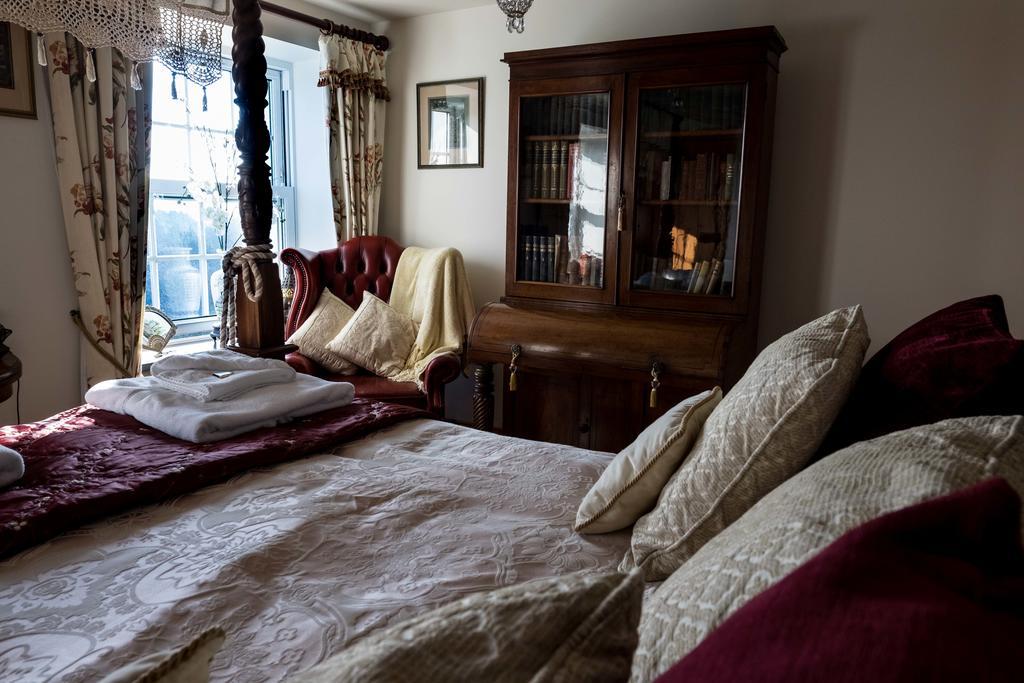 Melorne Farm Bed & Breakfast คาเมลฟอร์ด ภายนอก รูปภาพ