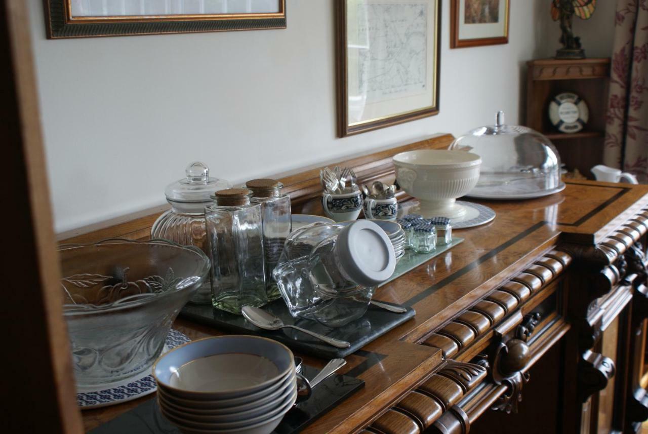 Melorne Farm Bed & Breakfast คาเมลฟอร์ด ภายนอก รูปภาพ