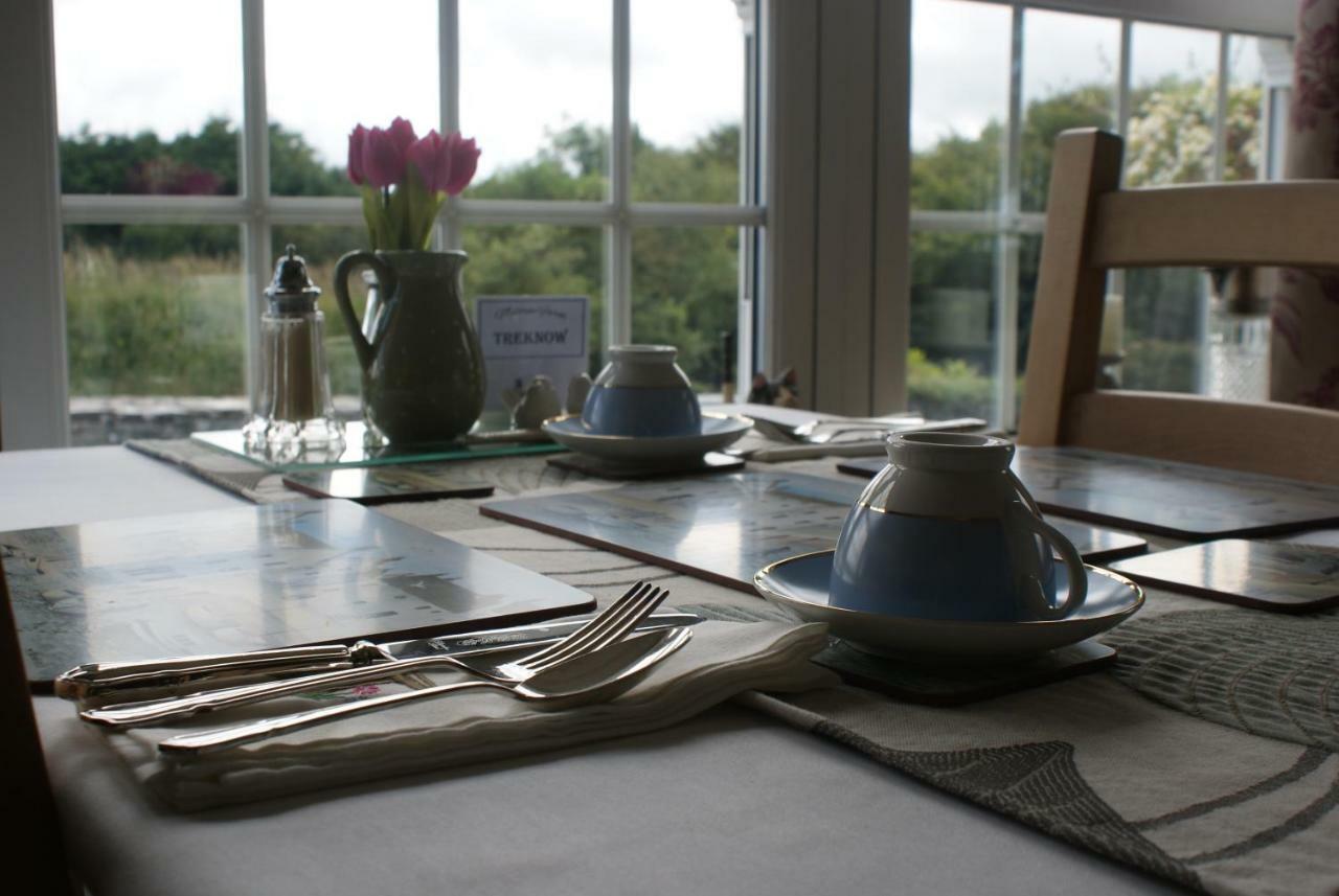 Melorne Farm Bed & Breakfast คาเมลฟอร์ด ภายนอก รูปภาพ