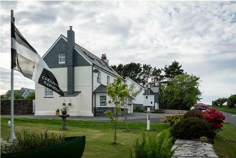 Melorne Farm Bed & Breakfast คาเมลฟอร์ด ภายนอก รูปภาพ